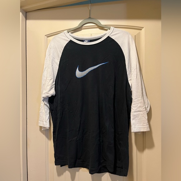 Nike Other - Men’s Nike Quarter Sleeve Shirt